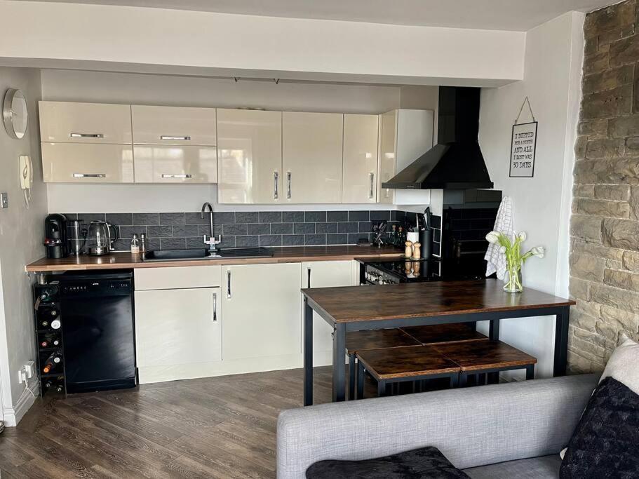 Boutique Penthouse Apartment With Rooftop Terrace Clitheroe Exterior foto